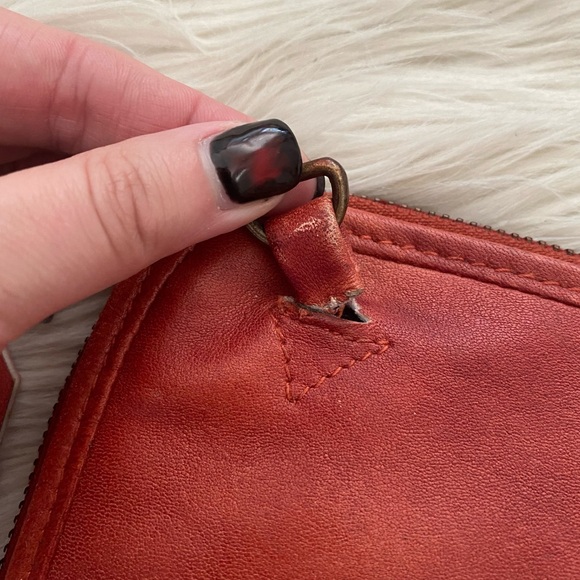 Free People We The Free Red Traveler Zip Around Leather Wallet Clutch - Picture 10 of 12